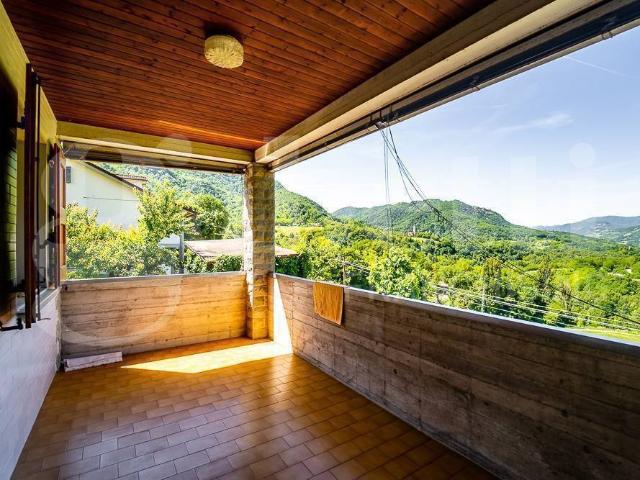 Casa indipendente in vendita a Grizzana Morandi BO