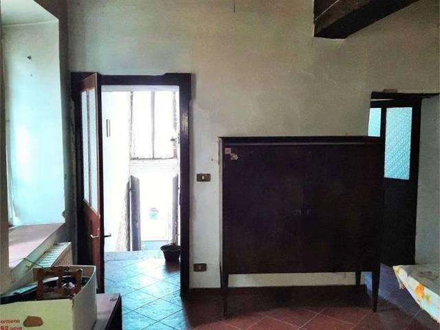 Casa indipendente in vendita a Gropparello PC