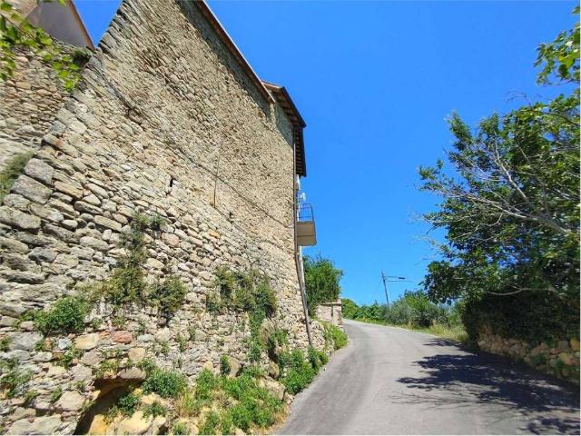 Casa indipendente in vendita a Gualdo Cattaneo PG
