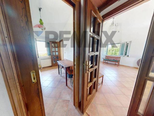 Casa indipendente in vendita a Gualdo Cattaneo PG