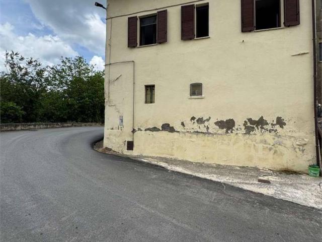 Casa indipendente in vendita a Gualdo Cattaneo PG
