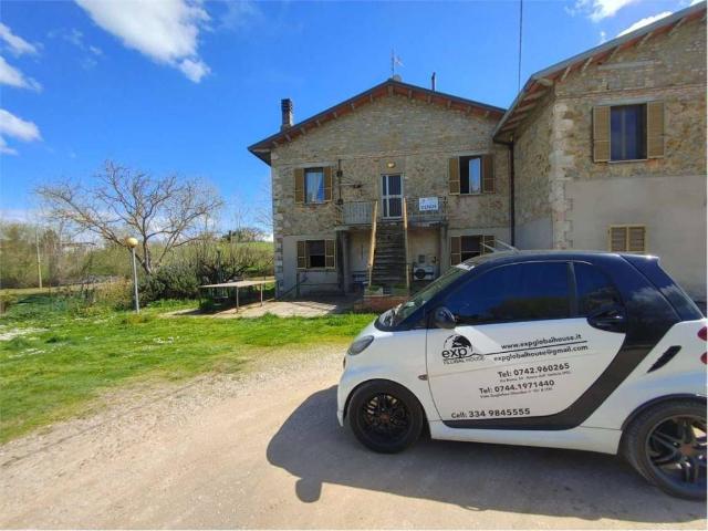 Casa indipendente in vendita a Gualdo Cattaneo PG
