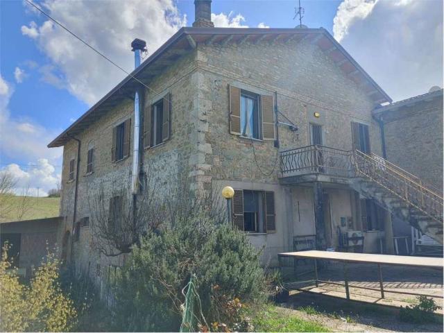 Casa indipendente in vendita a Gualdo Cattaneo PG