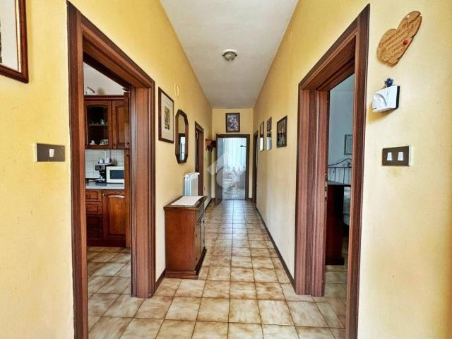 Casa indipendente in vendita a Gualdo Tadino PG