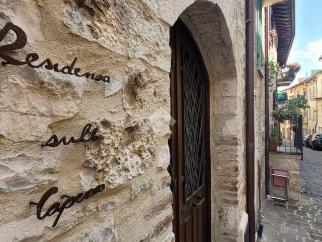 Casa indipendente in vendita a Gualdo Tadino PG