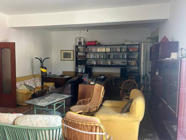 Casa indipendente in vendita a Gualtieri Sicaminò ME