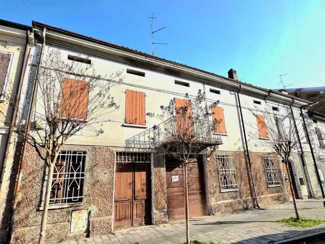 Casa indipendente in vendita a Guastalla RE