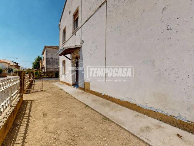 Casa indipendente in vendita a Guastalla RE