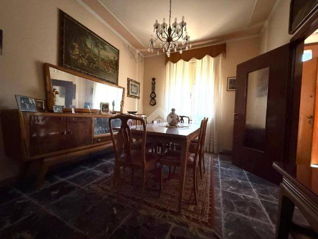 Casa indipendente in vendita a Guarda Veneta RO