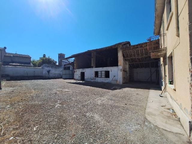 Casa indipendente in vendita a Guardamiglio LO