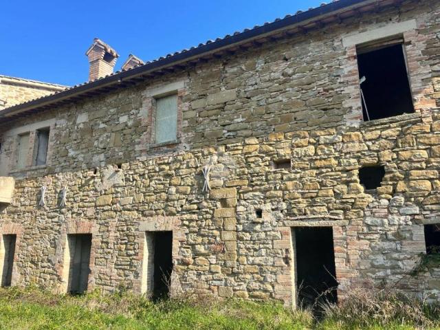 Casa indipendente in vendita a Gubbio PG