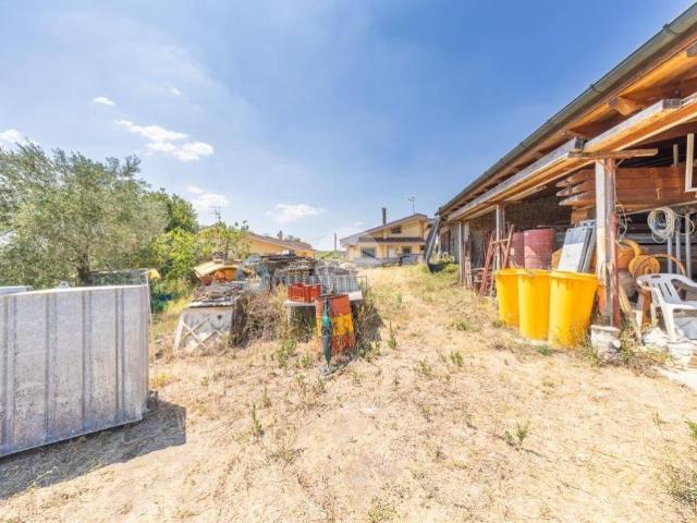 Villa in vendita a Guidonia Montecelio RM