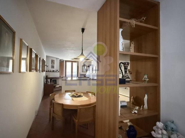 Casa indipendente in vendita a Gussola CR