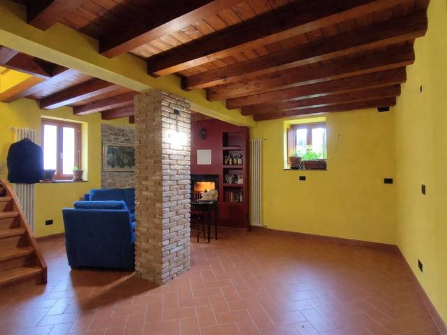 Casa indipendente in vendita a Gussago BS