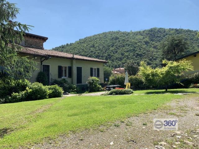Casa indipendente in vendita a Gussago BS