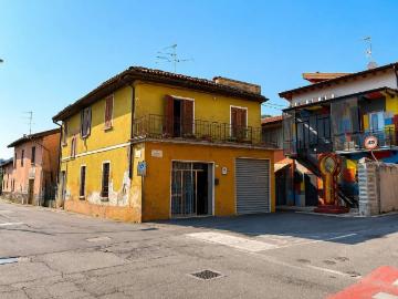 Casa indipendente in vendita a Gussago BS