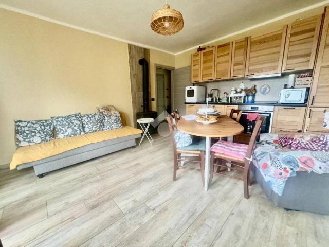 Casa indipendente in vendita a Doues AO