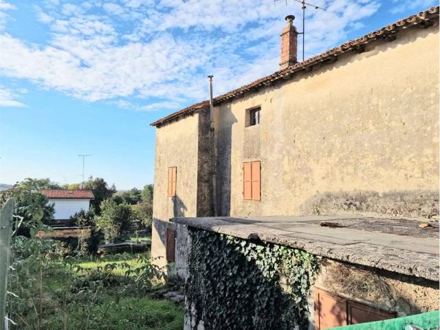 Casa indipendente in vendita a Doberdò del Lago GO