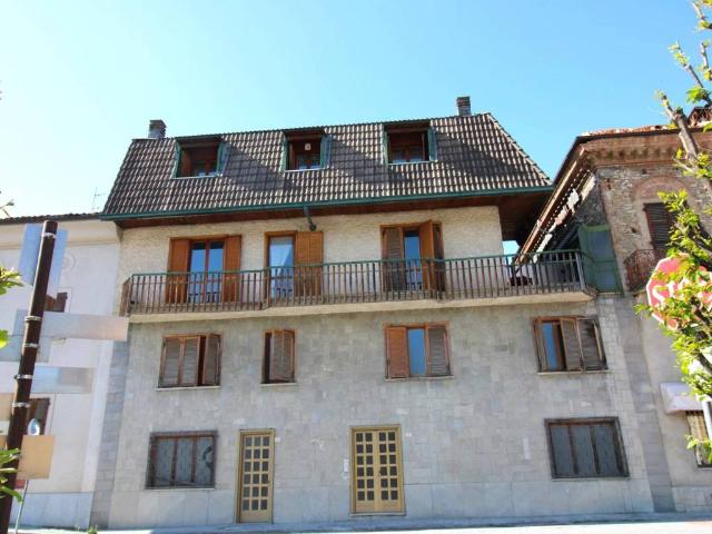 Casa indipendente in vendita a Dogliani CN
