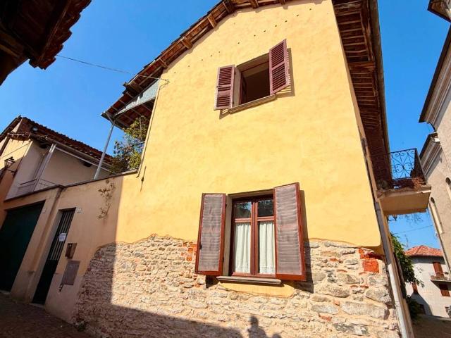 Casa indipendente in vendita a Dogliani CN