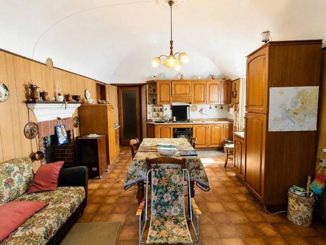 Casa indipendente in vendita a Dogliani CN