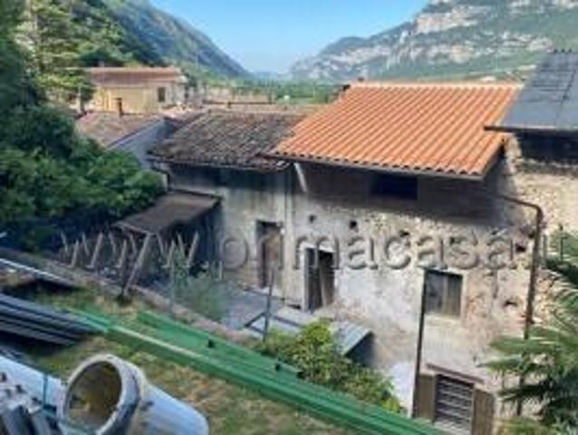 Casa indipendente in vendita a Dolce'