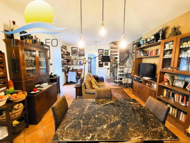 Casa indipendente in vendita a Dolcedo IM