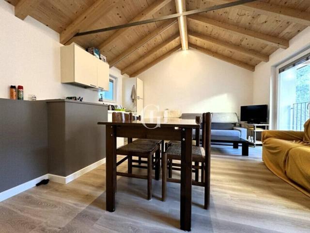 Casa indipendente in vendita a Domaso