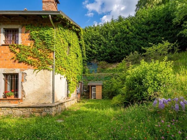 Casa indipendente in vendita a Donato BI