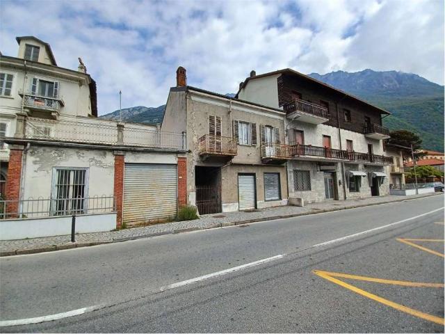 Casa indipendente in vendita a Donnas AO