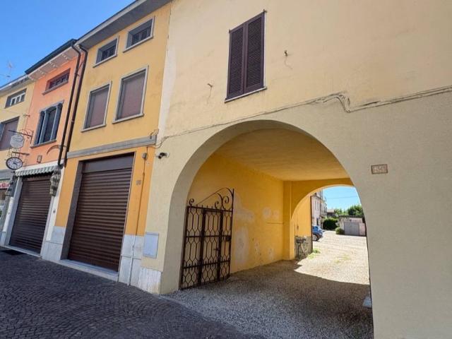 Casa indipendente in vendita a Dorno PV