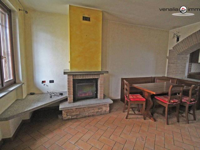 Casa indipendente in vendita a Dorno PV