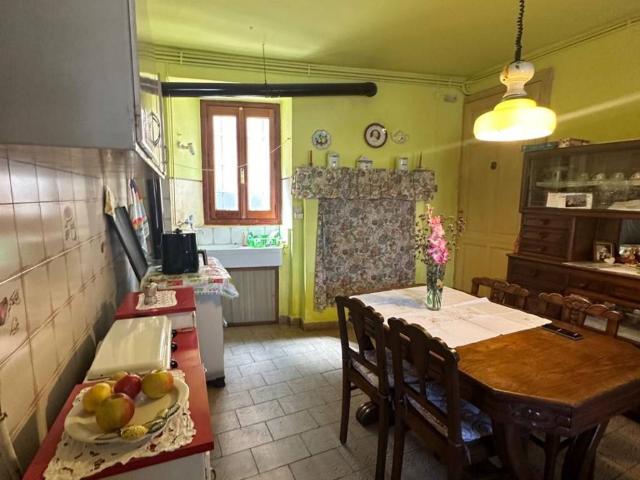 Casa indipendente in vendita a Dorzano BI
