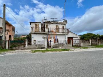 Casa indipendente in vendita a Davoli CZ
