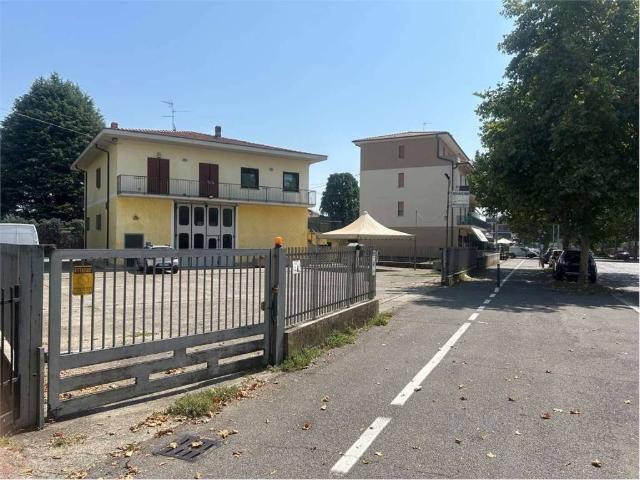 Casa indipendente in vendita a Dalmine BG