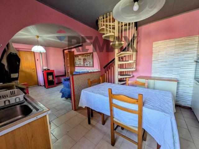 Casa indipendente in vendita a Darfo Boario Terme BS