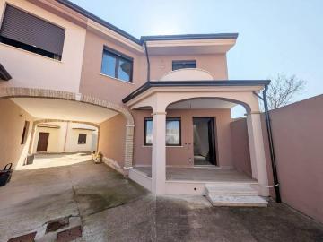 Casa indipendente in vendita a Decimoputzu CA