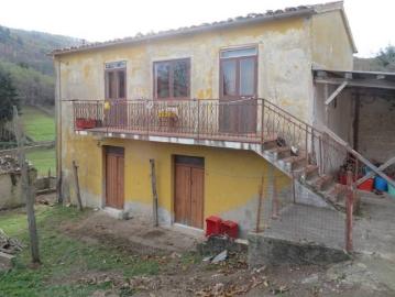 Casa indipendente in vendita a Decollatura CZ