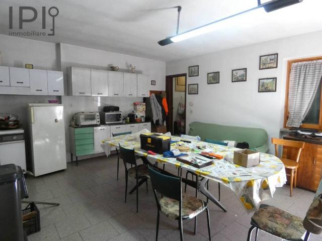 Casa indipendente in vendita a Dego SV
