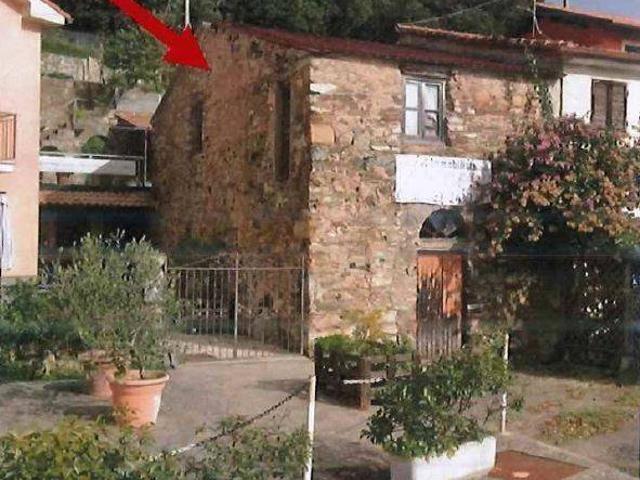 Casa indipendente in vendita a Deiva Marina SP