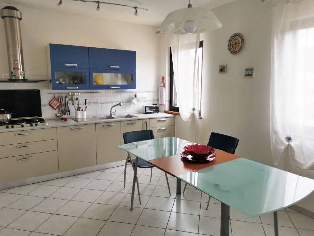 Casa indipendente in vendita a Deruta PG