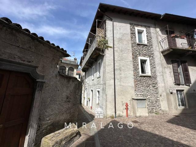 Casa indipendente in vendita a Dervio LC