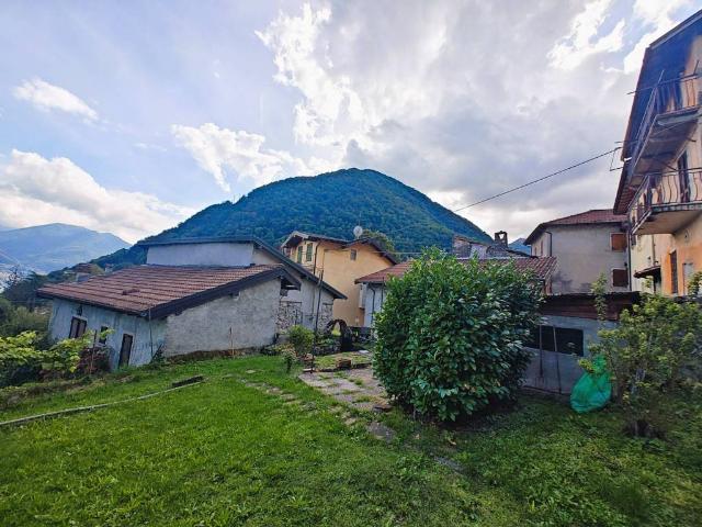 Casa indipendente in vendita a Dizzasco CO