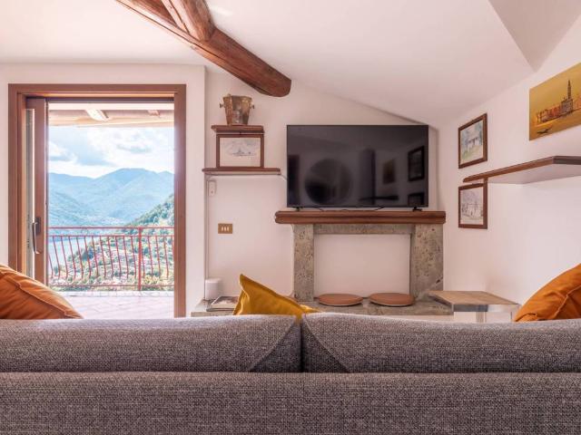 Casa indipendente in vendita a Dizzasco CO