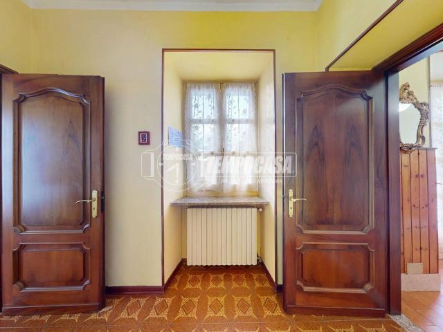 Casa indipendente in vendita a Diano D'Alba