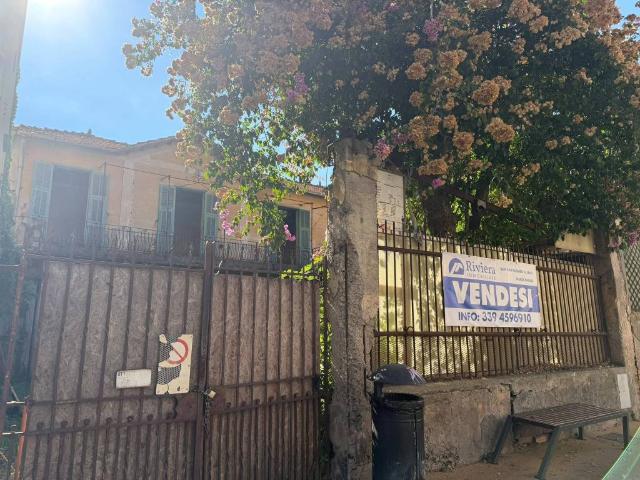 Casa indipendente in vendita a Diano Marina IM