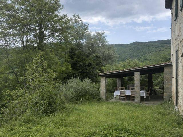 Casa indipendente in vendita a Dicomano FI