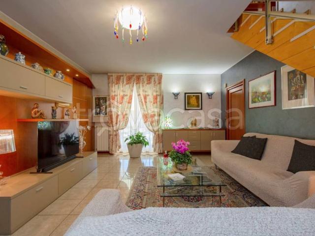 Casa indipendente in vendita a Druento via Carlo Casale, 50