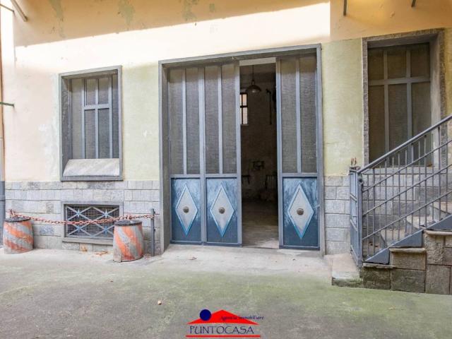 Casa indipendente in vendita a Dronero CN