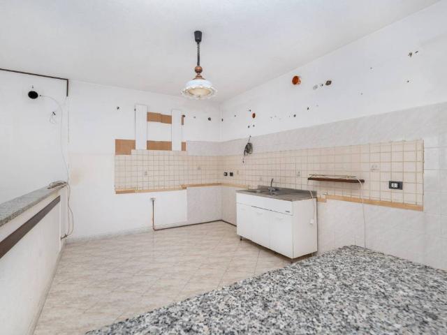 Casa indipendente in vendita a Dronero CN